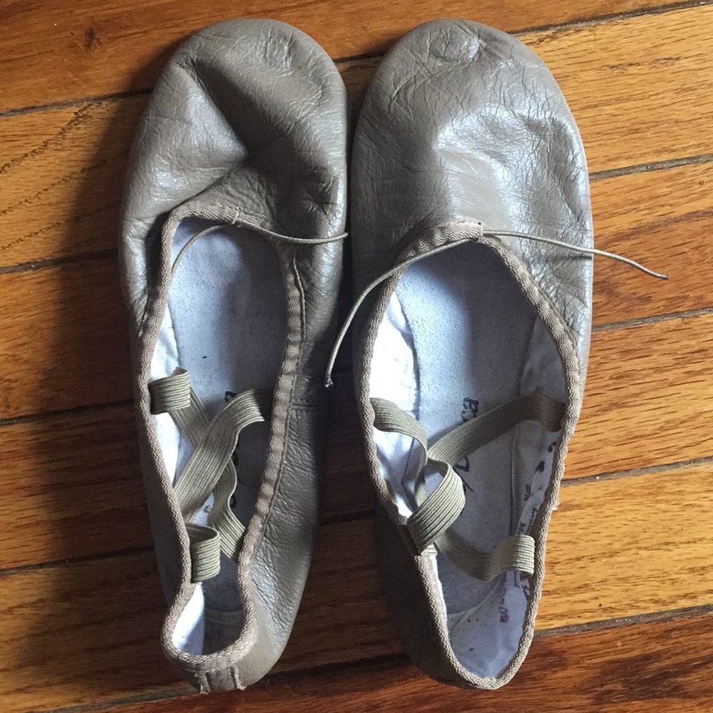 Women’s Ballet Shoe